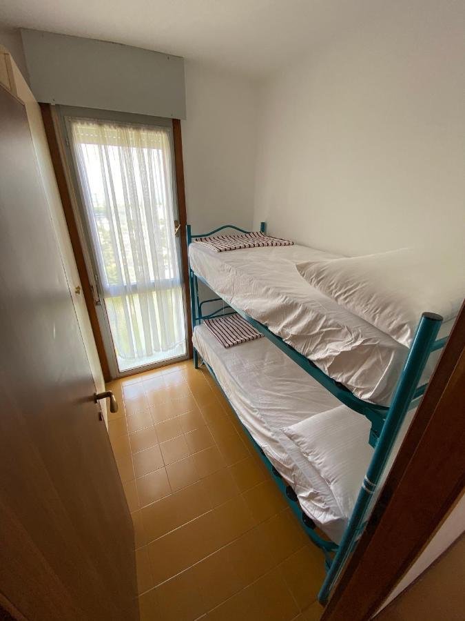 Condominio Aquilone Lignano Sabbiadoro Buitenkant foto